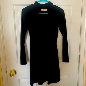 Hollister Keyhole Long Sleeve Cotton Dress!